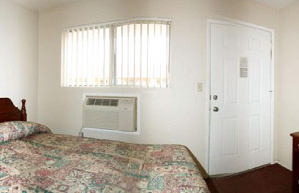 Sunset Inn And Suites West Sacramento Værelse billede