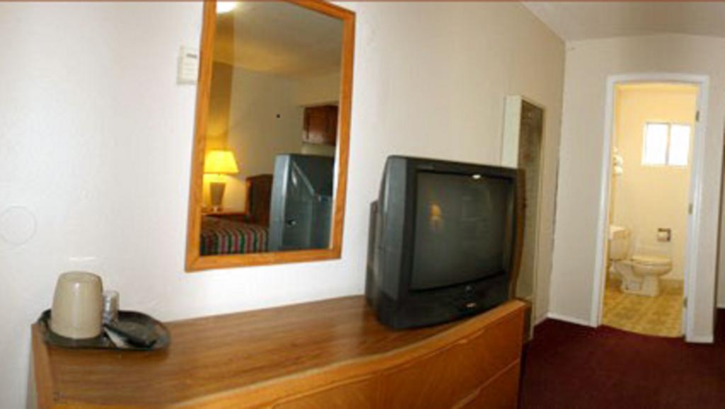 Sunset Inn And Suites West Sacramento Eksteriør billede
